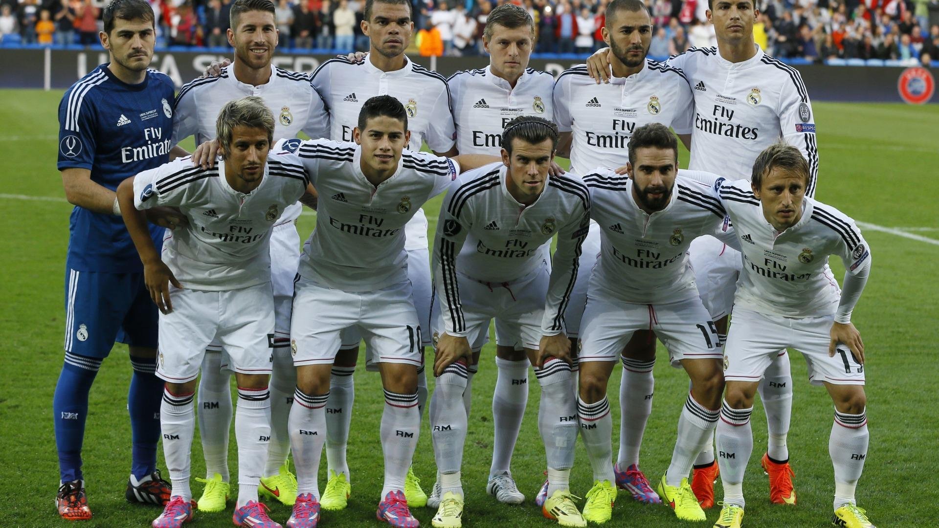 场上战术:不同球队的打法对抗分析,球队战术怎么设置