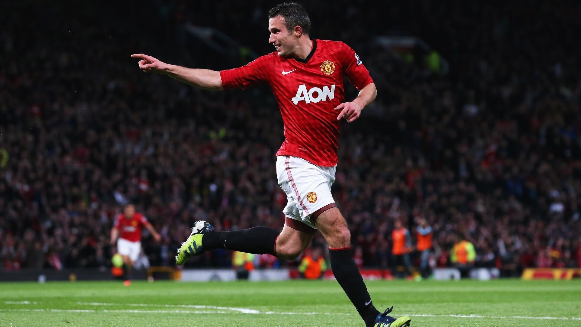 爱游戏娱乐平台-葡萄牙骑手吉尔贝托·费利佩在2024年全国工作马术锦标赛中以“Morante”马匹获得大师组第五名，表现出色。